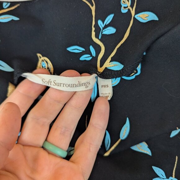 Soft Surroundings Asian Floral Bird Ponte Pull-On Pant, Sz Petite XS - Picture 4 of 6